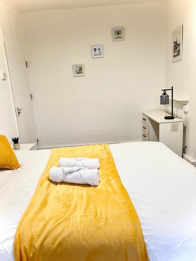 Canary Wharf Holiday Rooms Londres Extérieur photo