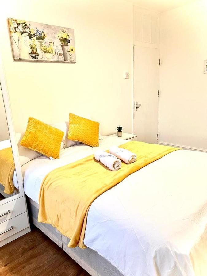 Canary Wharf Holiday Rooms Londres Extérieur photo