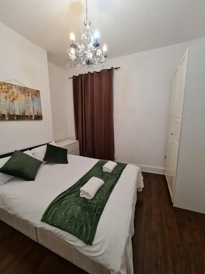 Canary Wharf Holiday Rooms Londres Extérieur photo