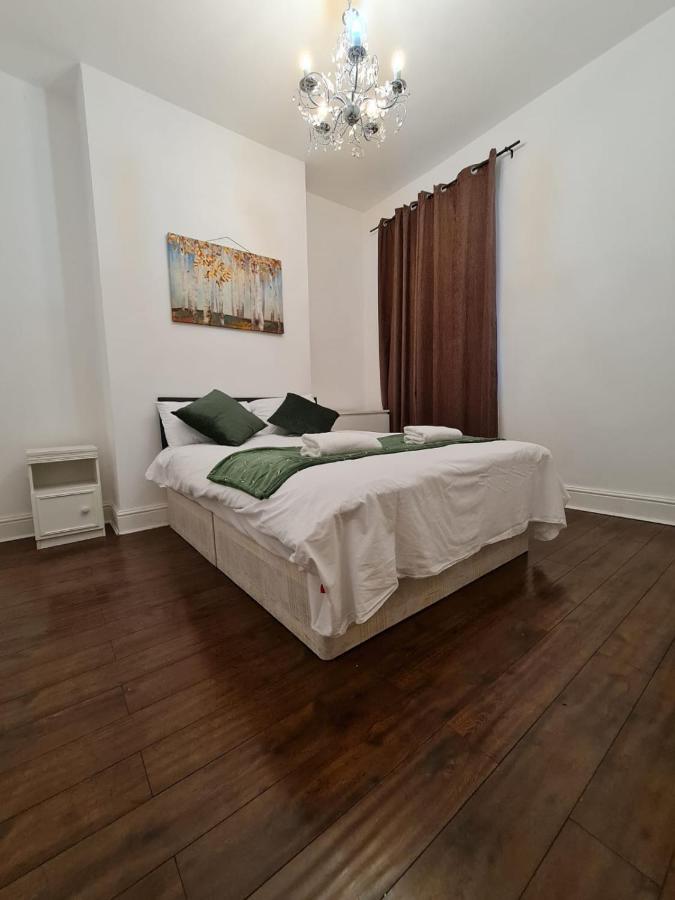Canary Wharf Holiday Rooms Londres Extérieur photo