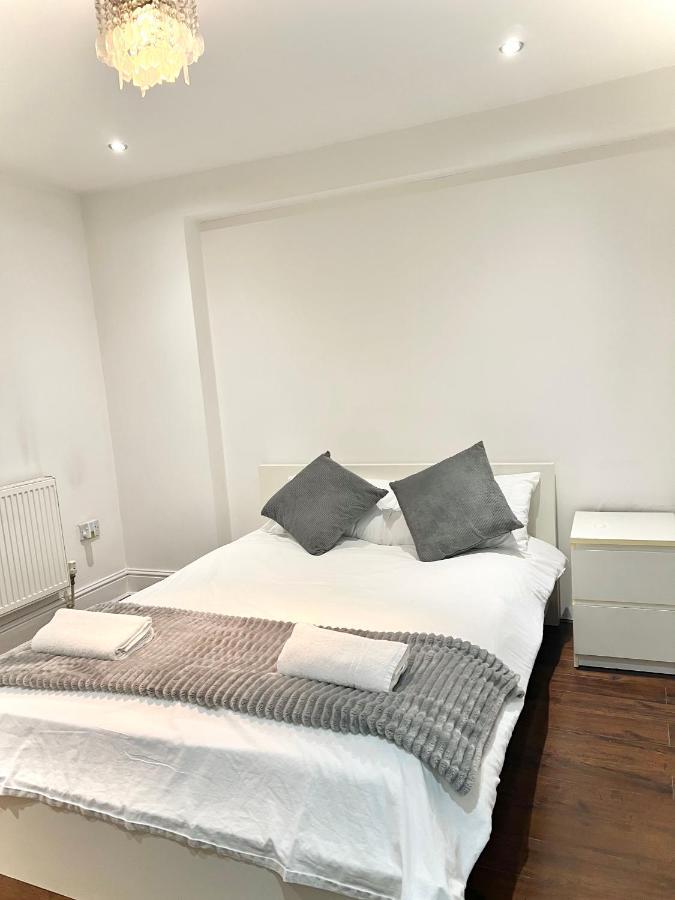 Canary Wharf Holiday Rooms Londres Extérieur photo