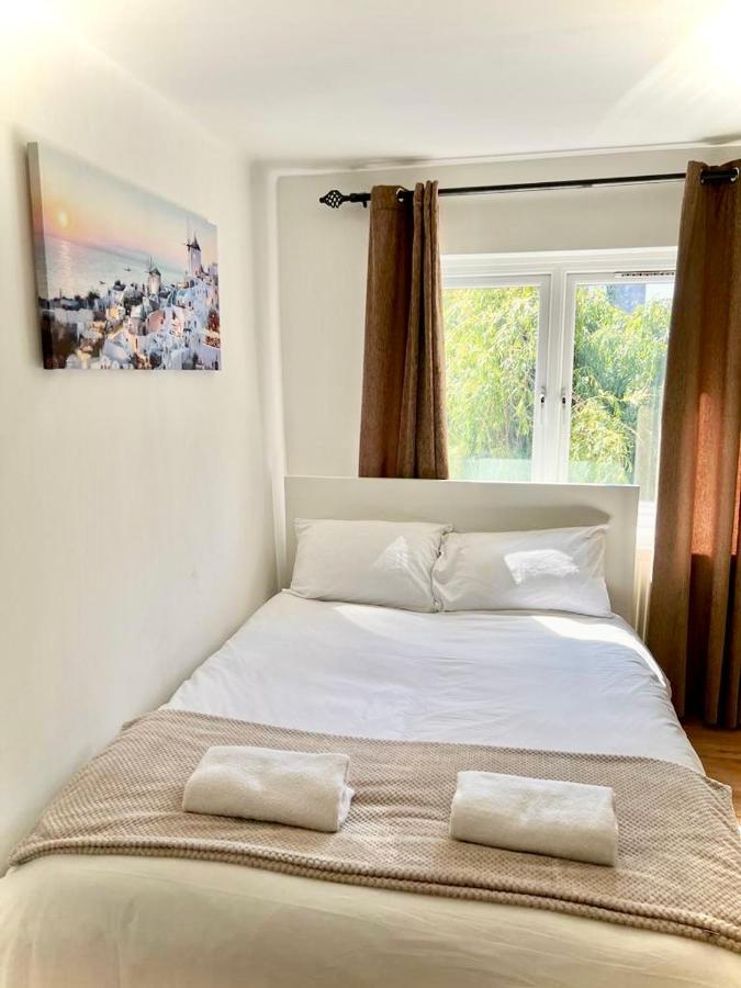 Canary Wharf Holiday Rooms Londres Extérieur photo